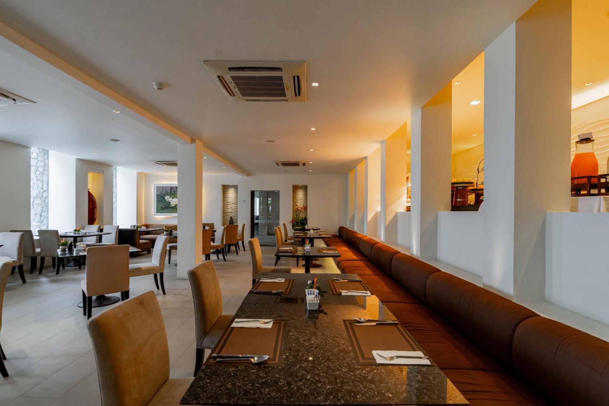 Hotel The Racha Ko Racha Yai Esterno foto